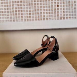 J Jill D’orsay patent leather ankle strap low heel pumps